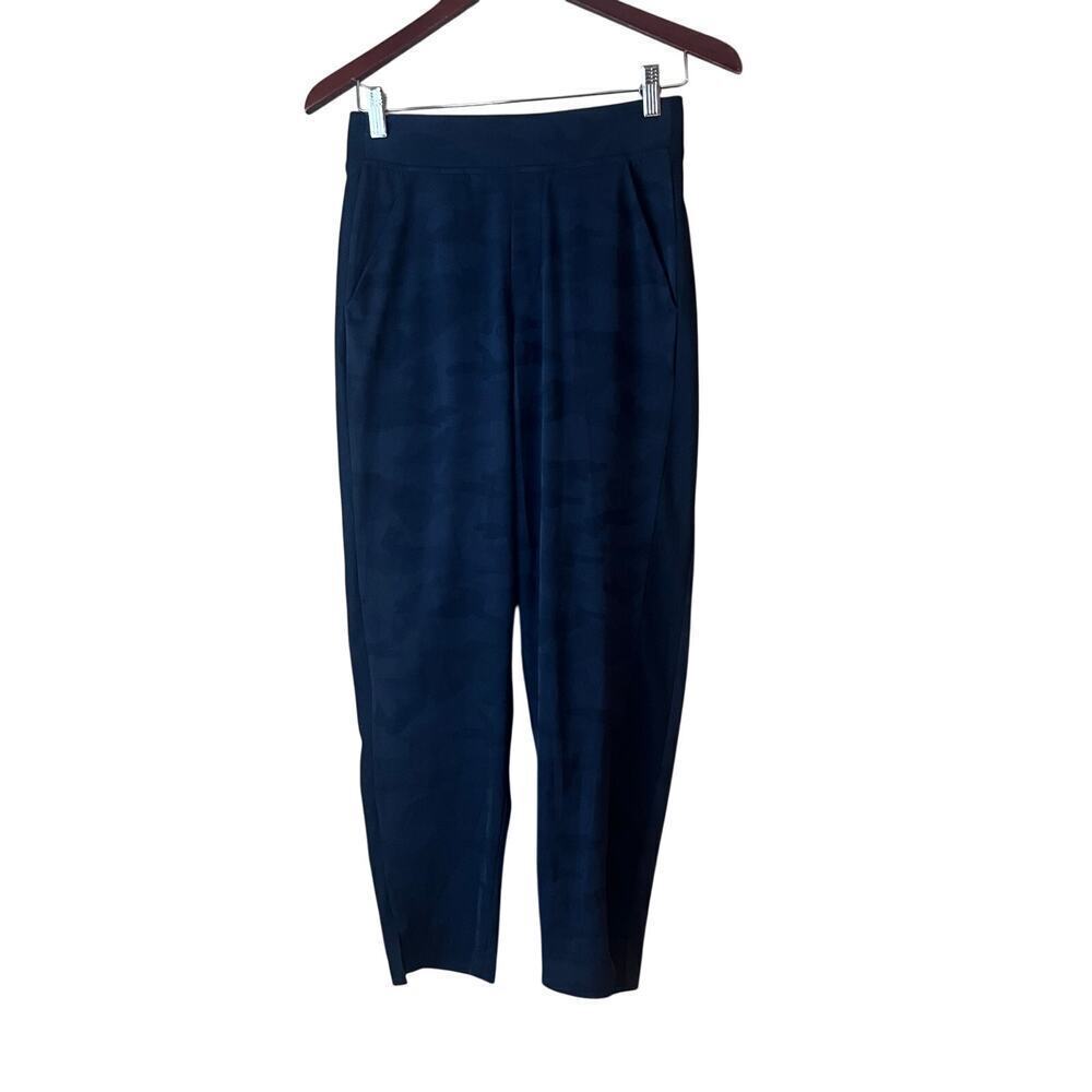 Athleta Brooklyn Textured Ankle Pant Jogger Slim Leg 0 Camouflage Navy Blue